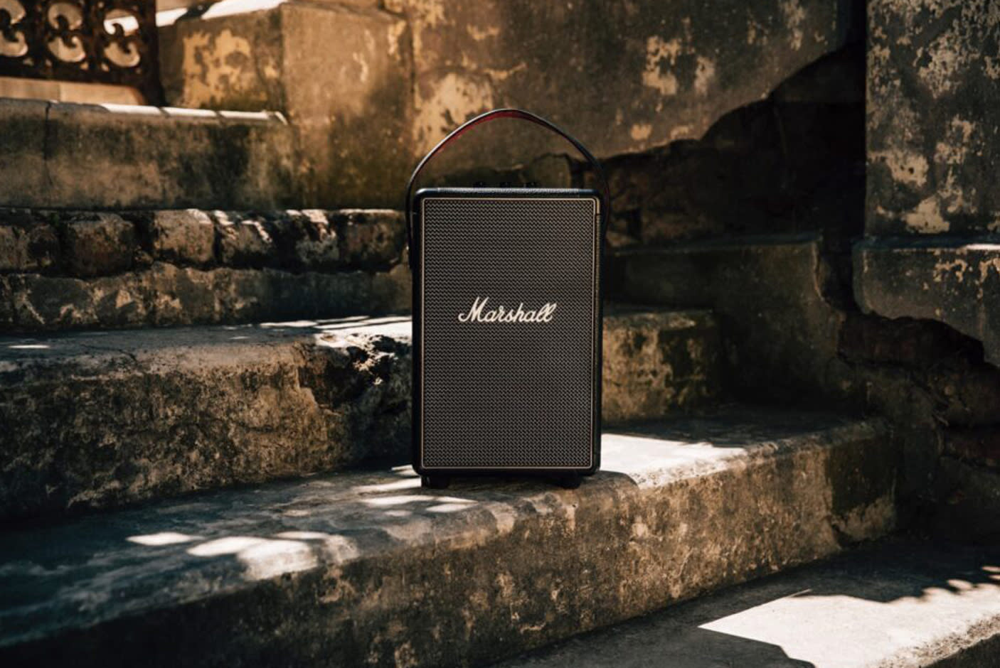 3790789-Tile-2-Multi-directional