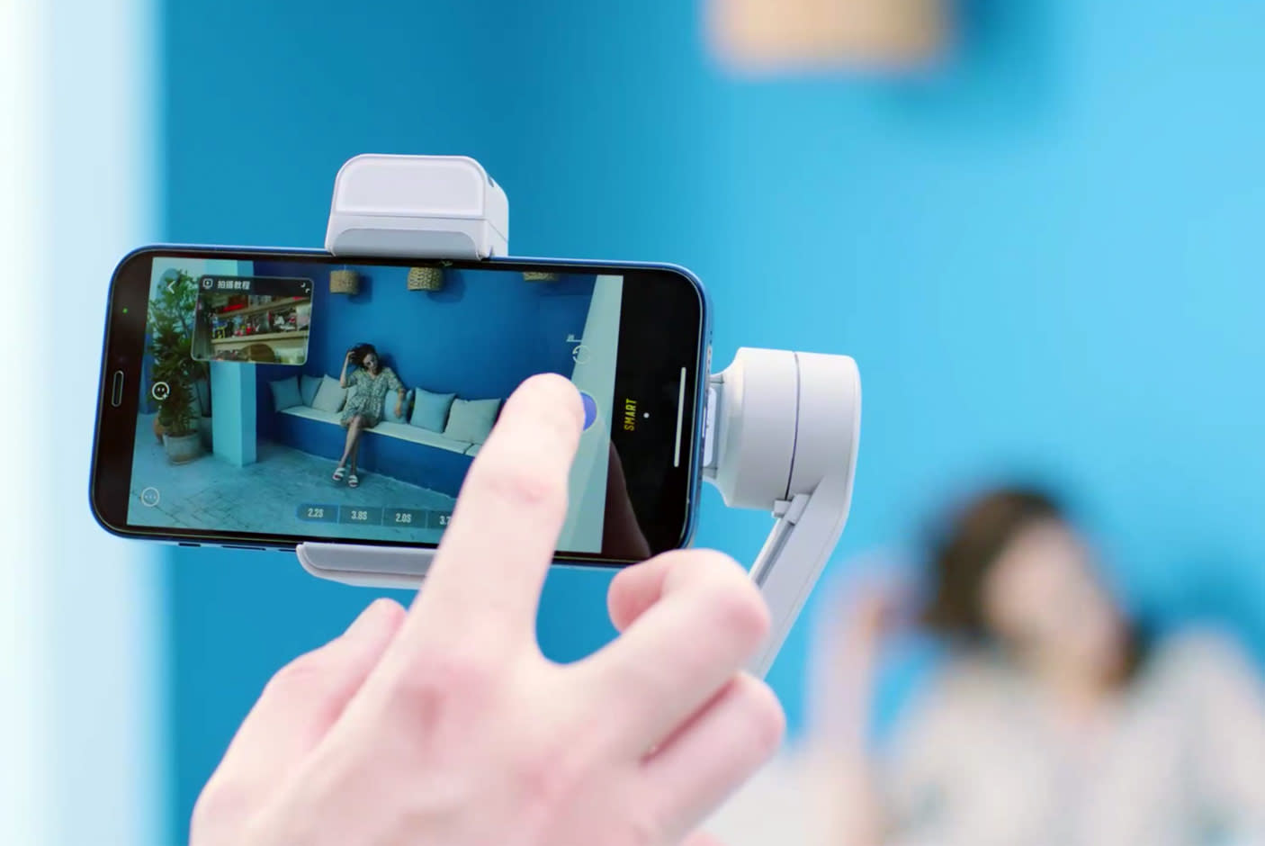 3771997-Tile-8-Born-to-Share