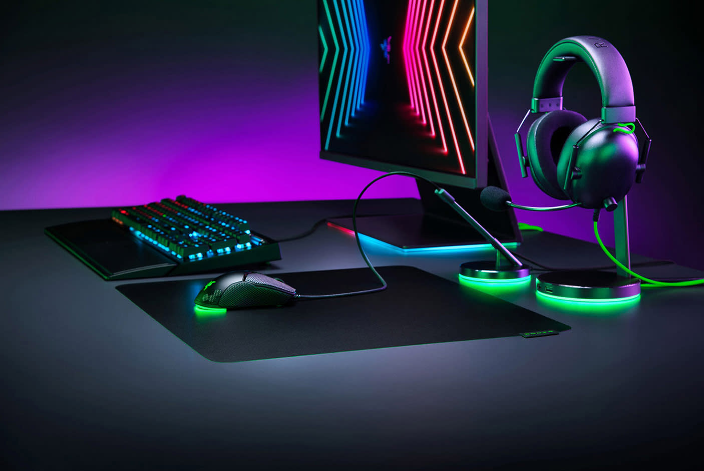 3822613-Tile-2-Razer-Sphex-V3-hard