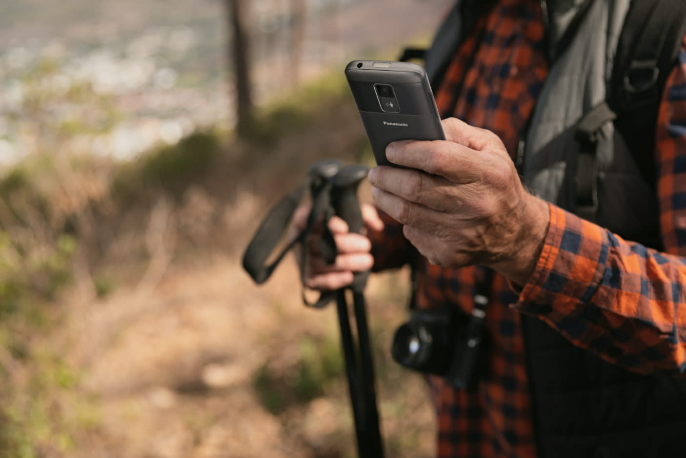 3828581-Tile-5-Panasonic-KX-TU160-volume