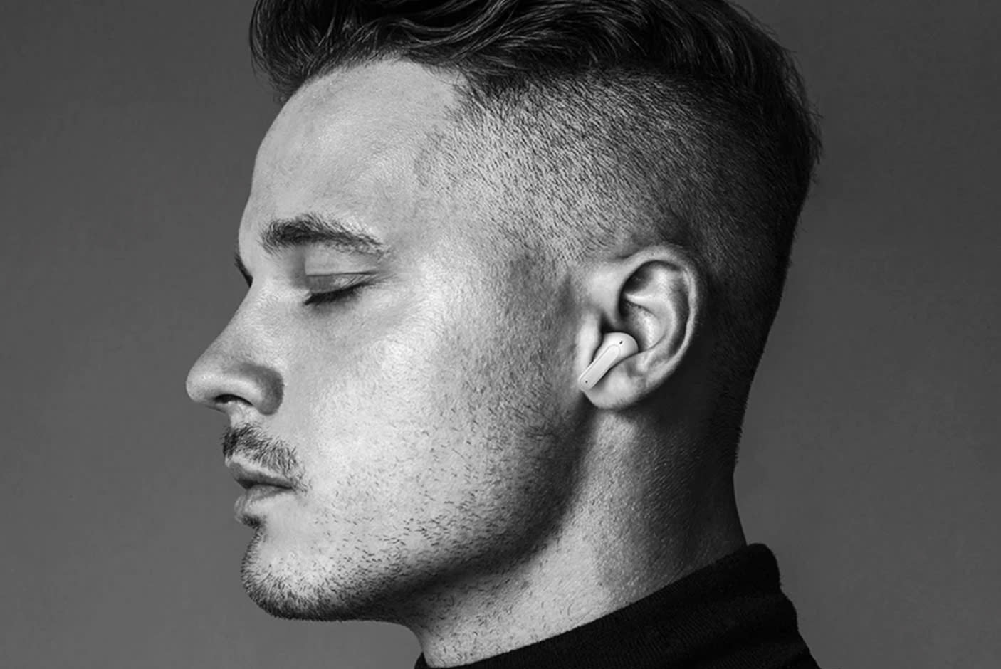 3837777-Tile-5-ARC-Desing