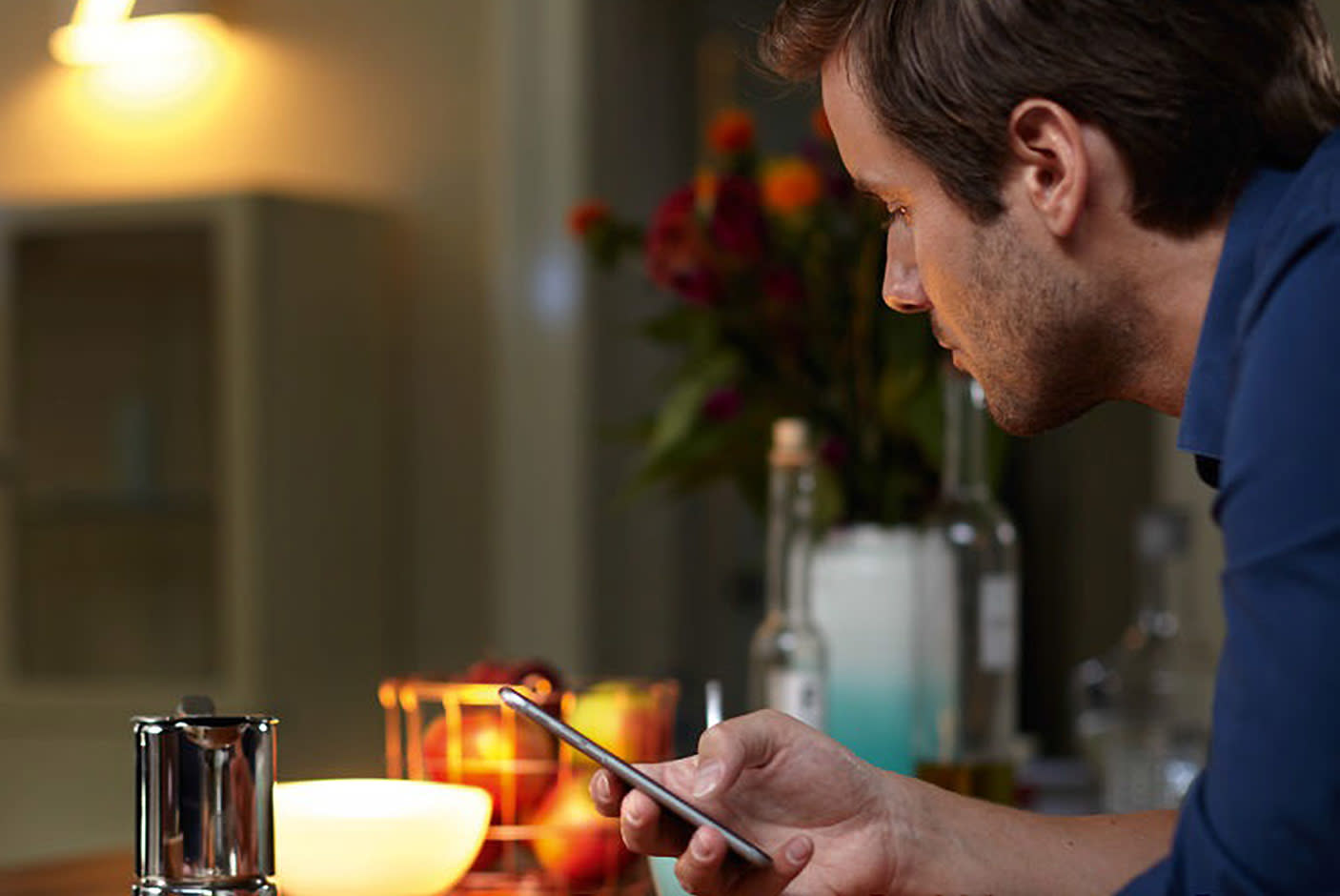 3608719-Tile-6-Philips-Hue-Being-Pendant-Control