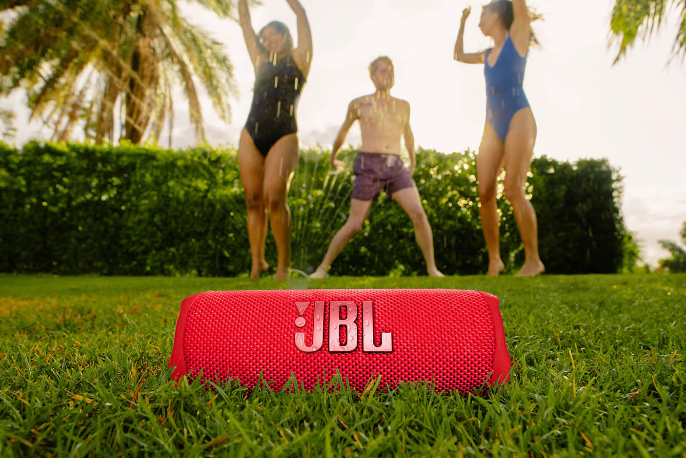 3845516-Tile-3-JBL-Flip-6-partyboost