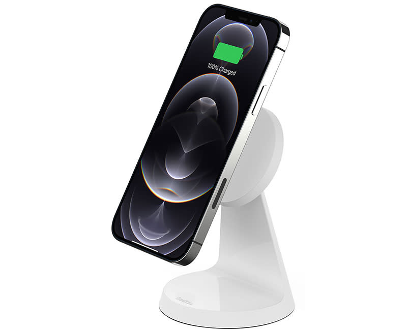Belkin BOOST↑CHARGE™ Magnetic Wireless Charger Stand 7.5W