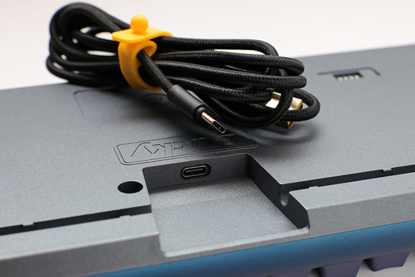 3862577-Tile-6-One-3-TKL-DayBreak