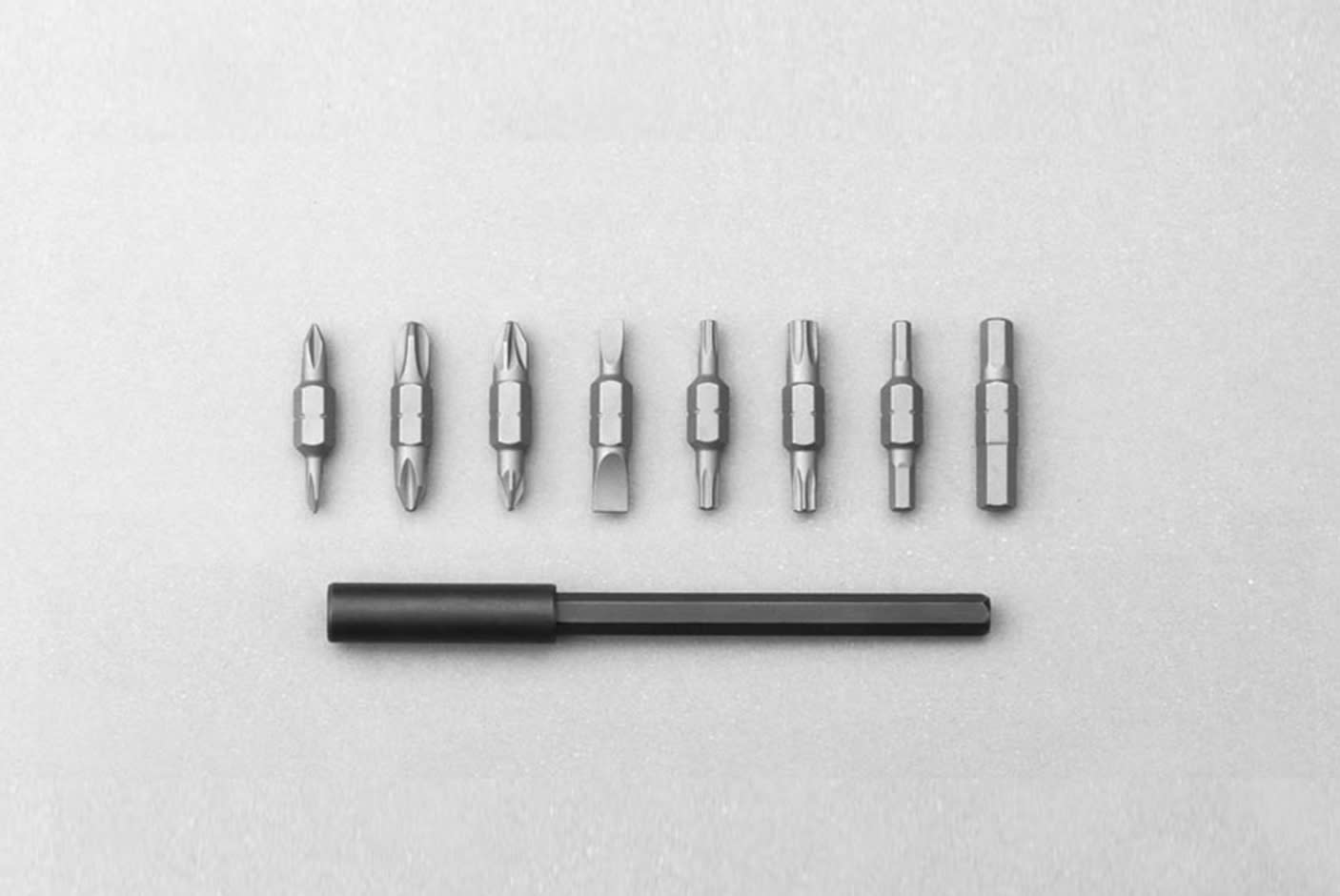 3866955_TILE5_0b0b0b