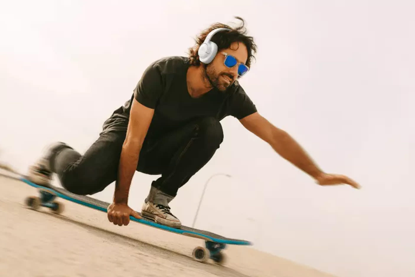 3867358-Tile-2-JBL-Tune-710BT