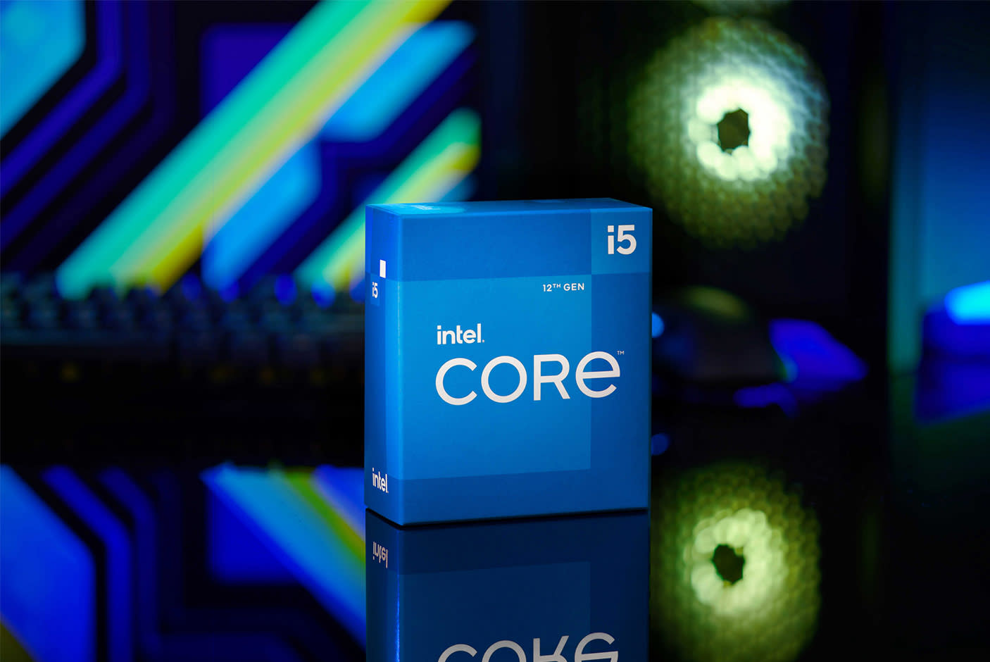 3879690-Tile-3-Intel-Core-12500-cores