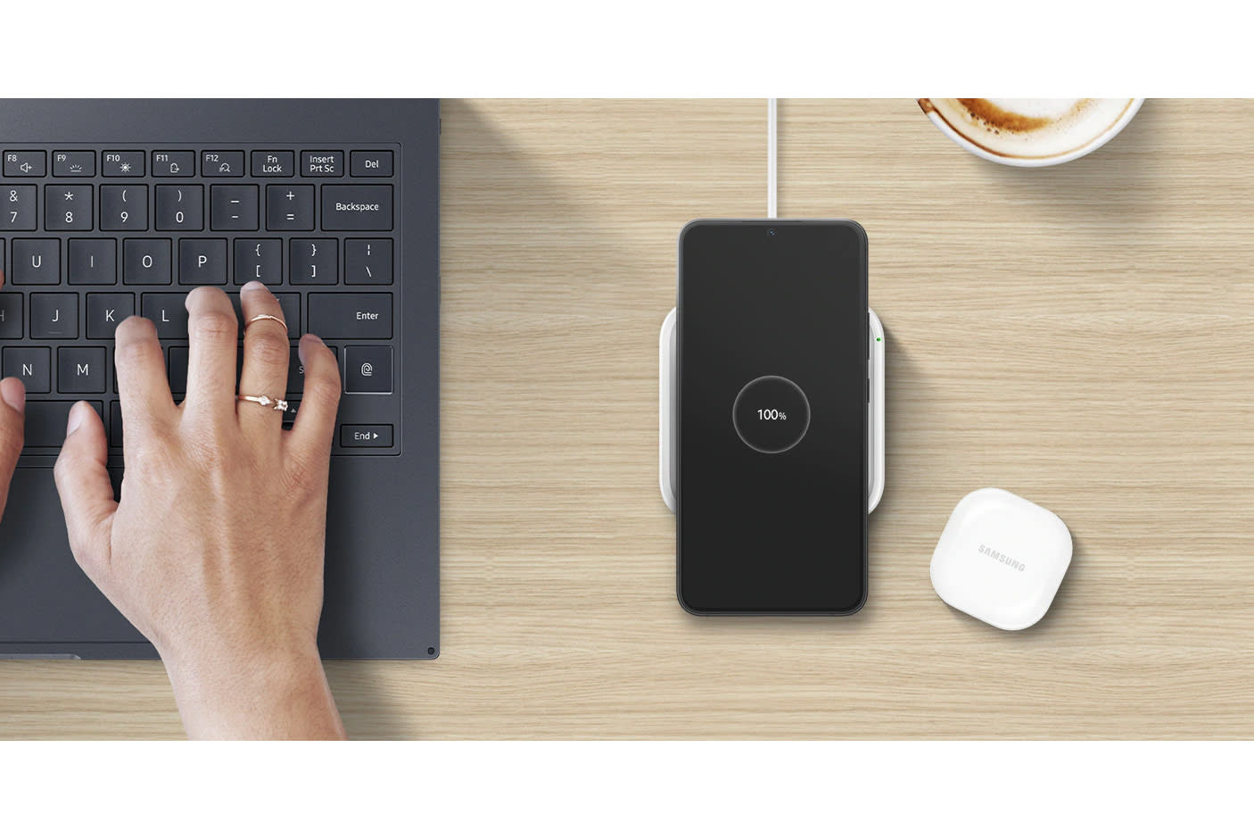 3886298-Tile-3-Samsung-Wireless-Charger-Pad-minimal