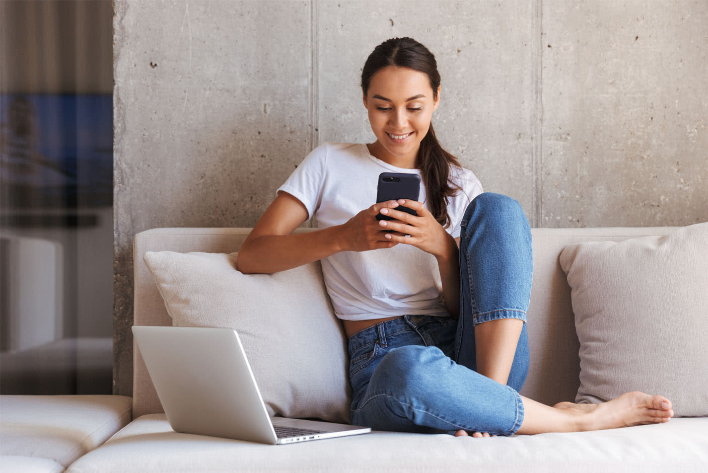 3887065_TILE2_473632