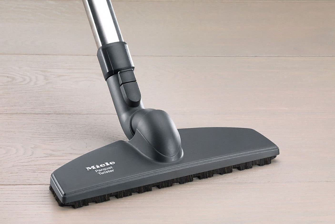 3888576_TILE2_090a0c