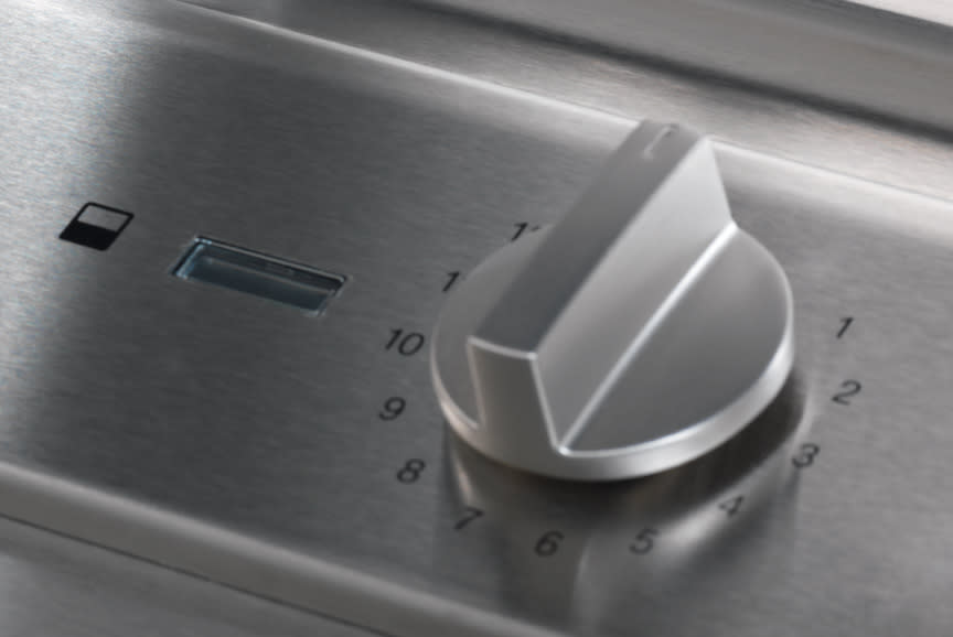 3909859_TILE2_555556