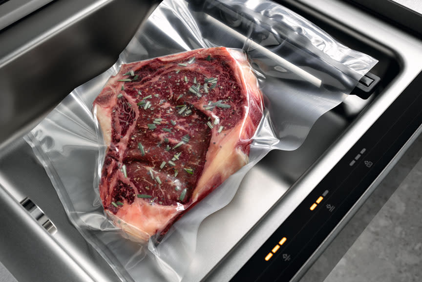 3909948_TILE4_141517