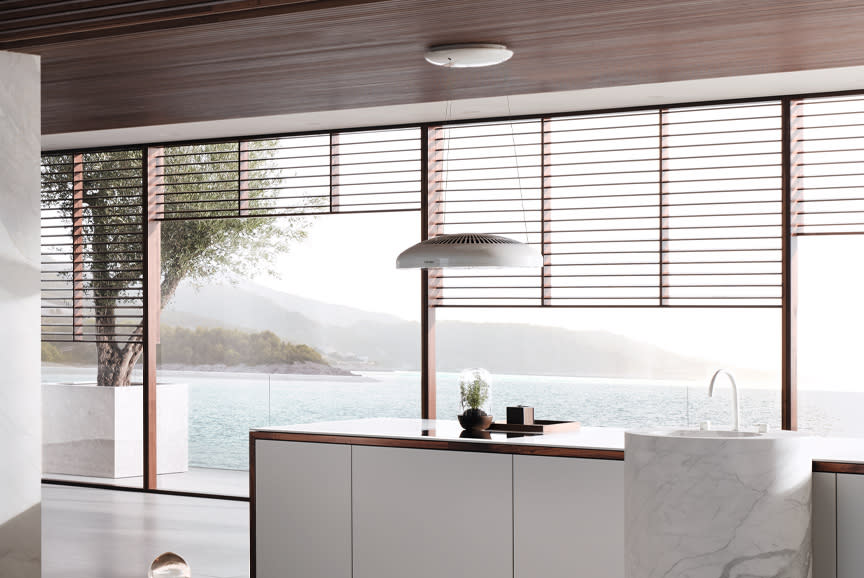 3910210_TILE3_e4e4e4