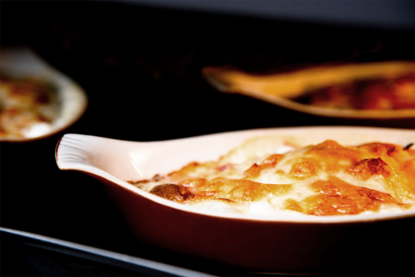 3910245_TILE2_4a4a4a