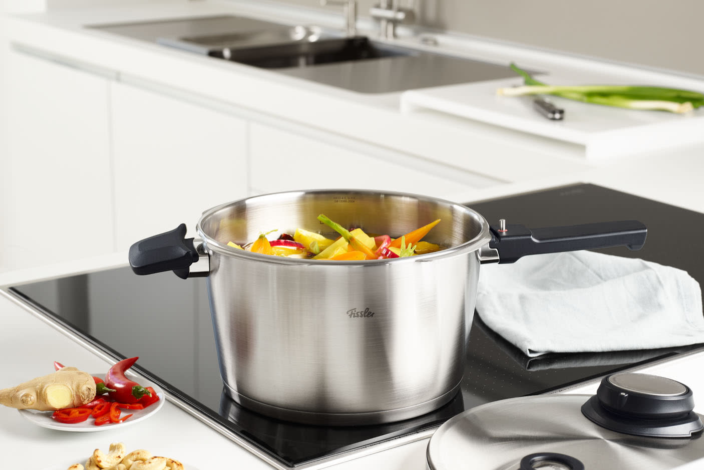 3915387_TILE1_000000