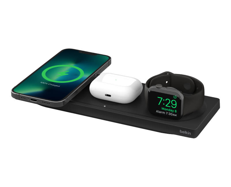BOOST↑CHARGE™ PRO 3-in-1 Wireless Charging Pad with MagSafe BLK