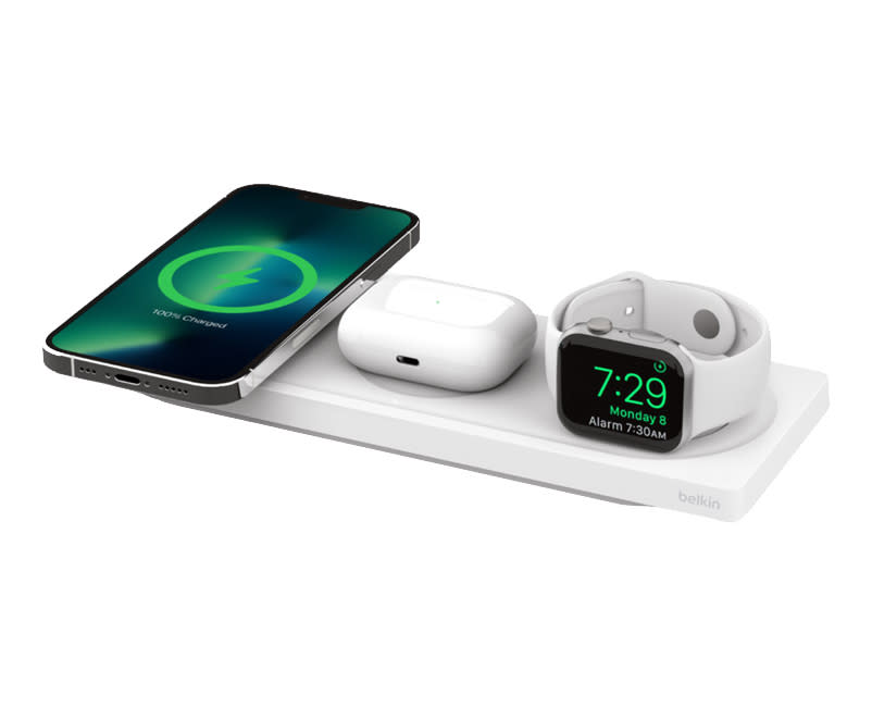 BOOST↑CHARGE™ PRO 3-in-1 Wireless Charging Pad with MagSafe WHT