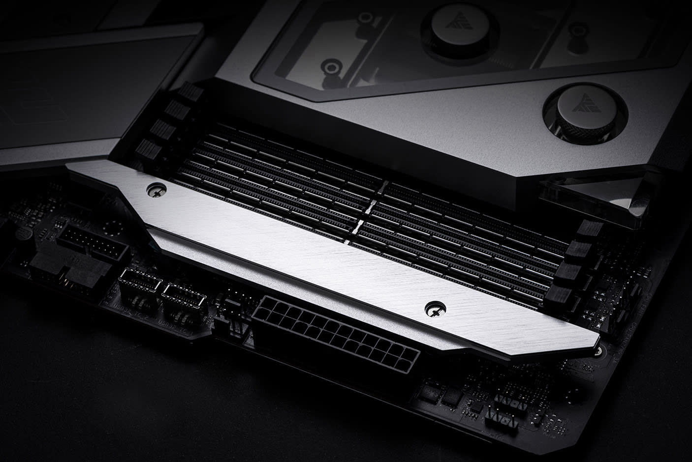 3933571-Tile-4-Asrock-Z690-aqua-DDR5