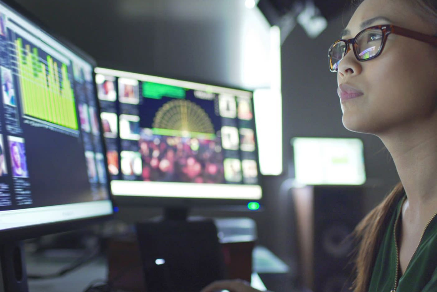 3889491-Tile-2-Crucial-DDR4-UDIMM-8GB