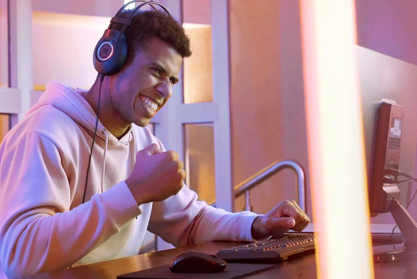 3764818-Tile-2-AMD-5600G