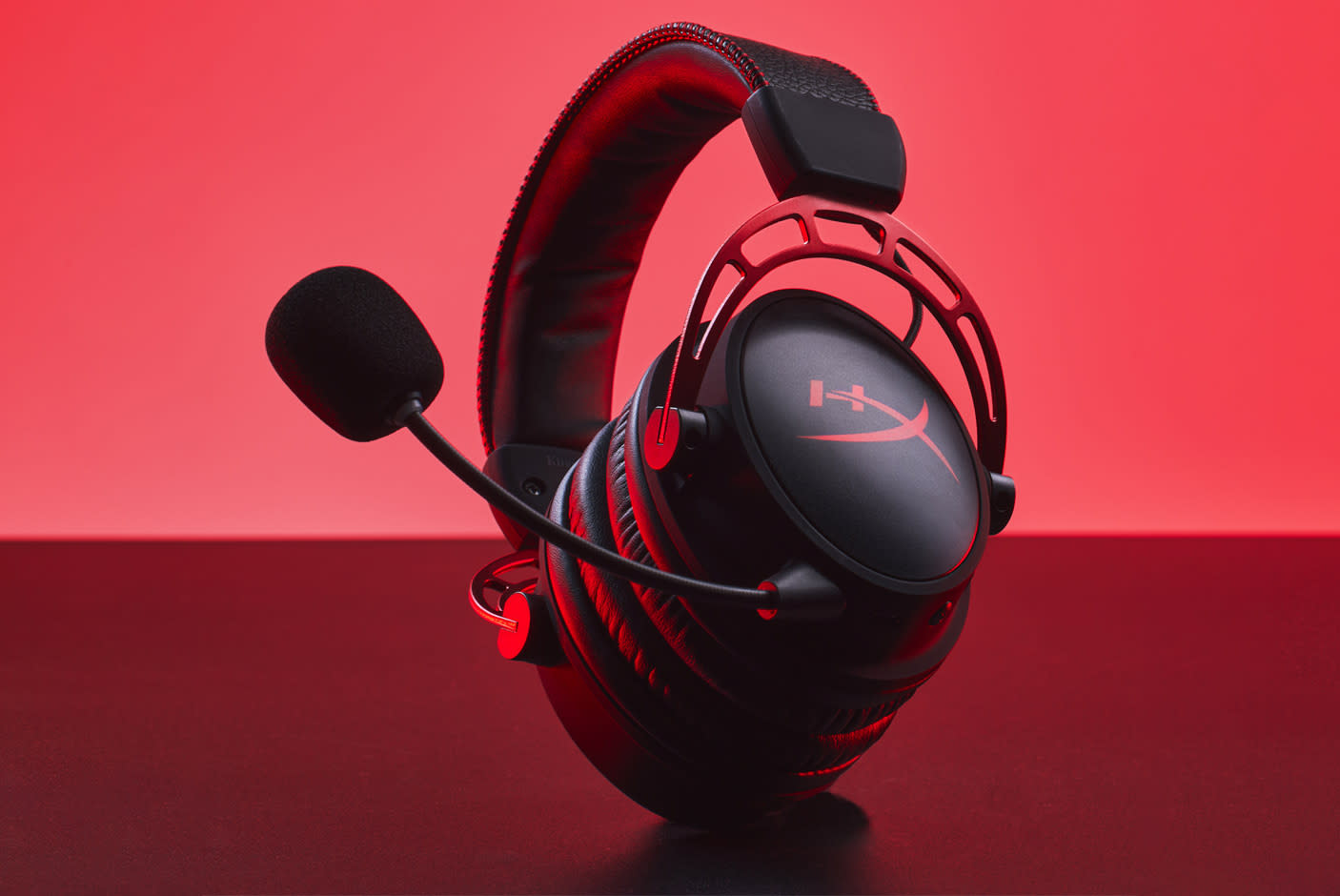 3960714-Tile-2-Noise-Cancelling-Mic