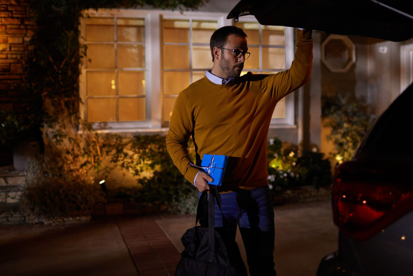 3971260-Tile-2-Automated-Lighting