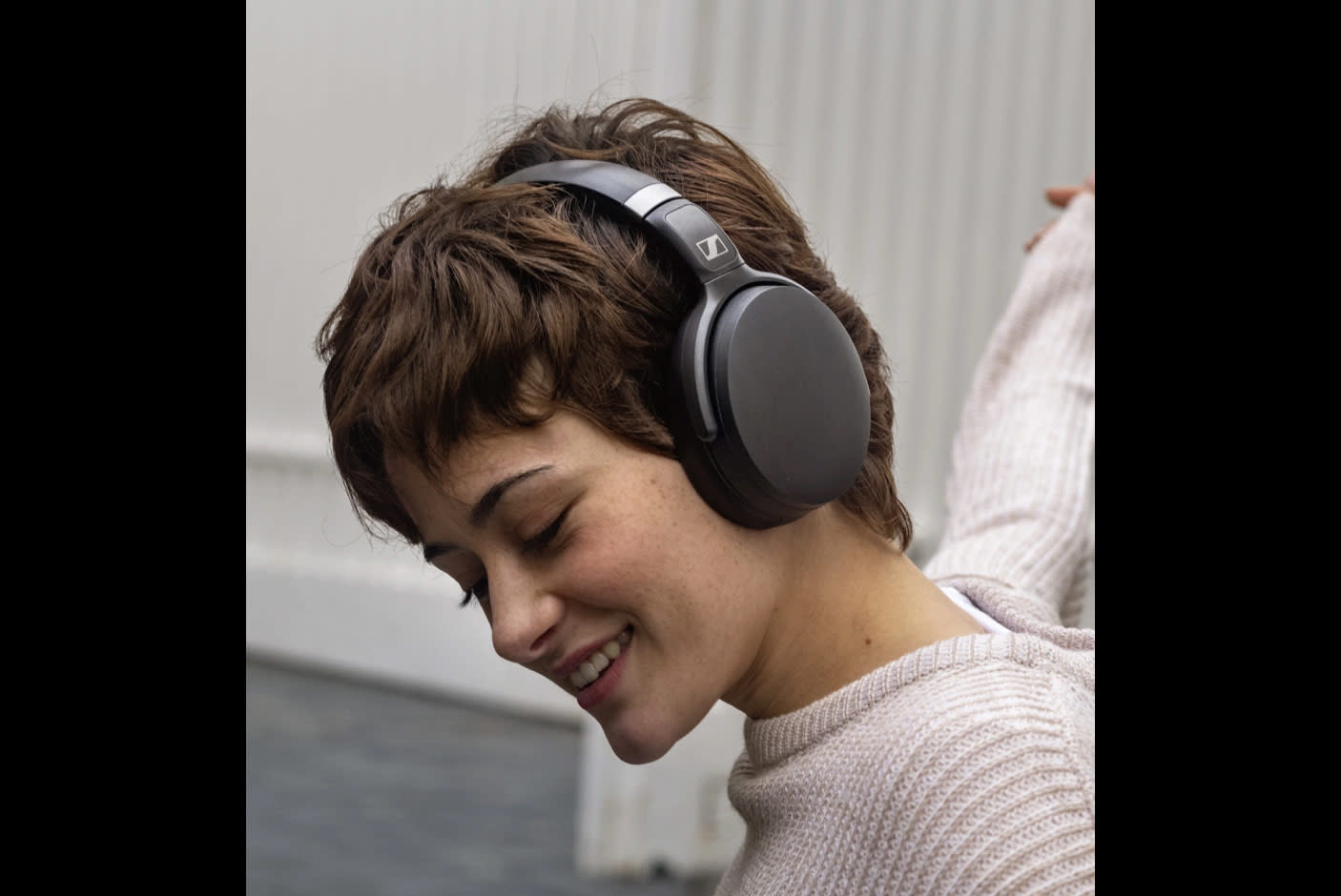 4003861-Tile-2-Sennheiser-HD450bt-anc