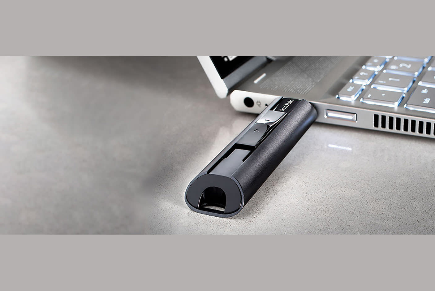 4017730-Tile-1-SanDisk-Exreme-Pro-USB32