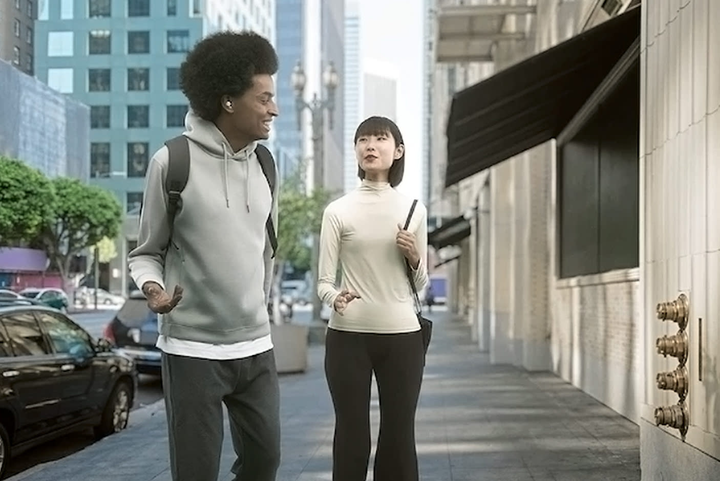 4019148-Tile-3-Sony-WF-L900