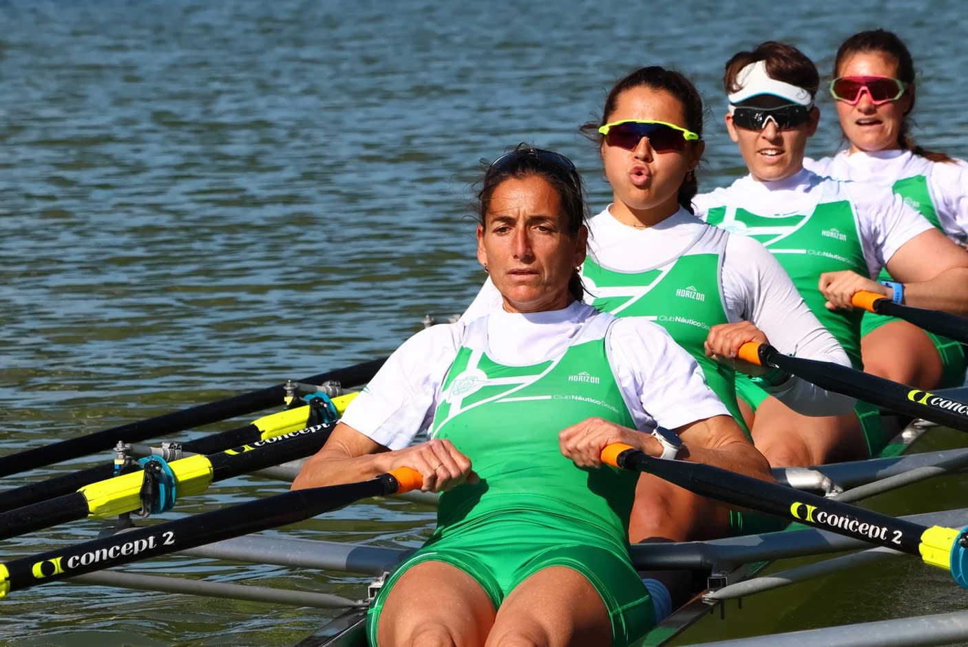 4023137-Tile-2-Sharp-Stable-Images