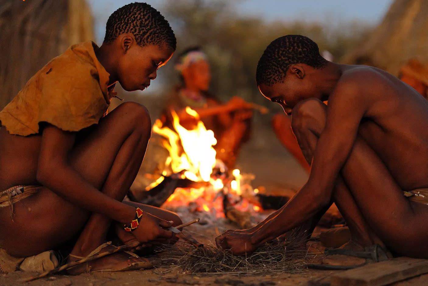 4033558-Tile-2-Canon-RF-50MM-F12L