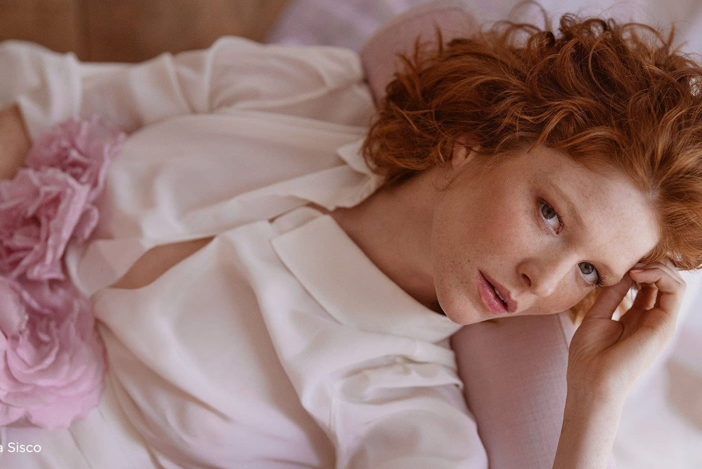 4033566-Tile-2-Canon-RF-85MM-F12L