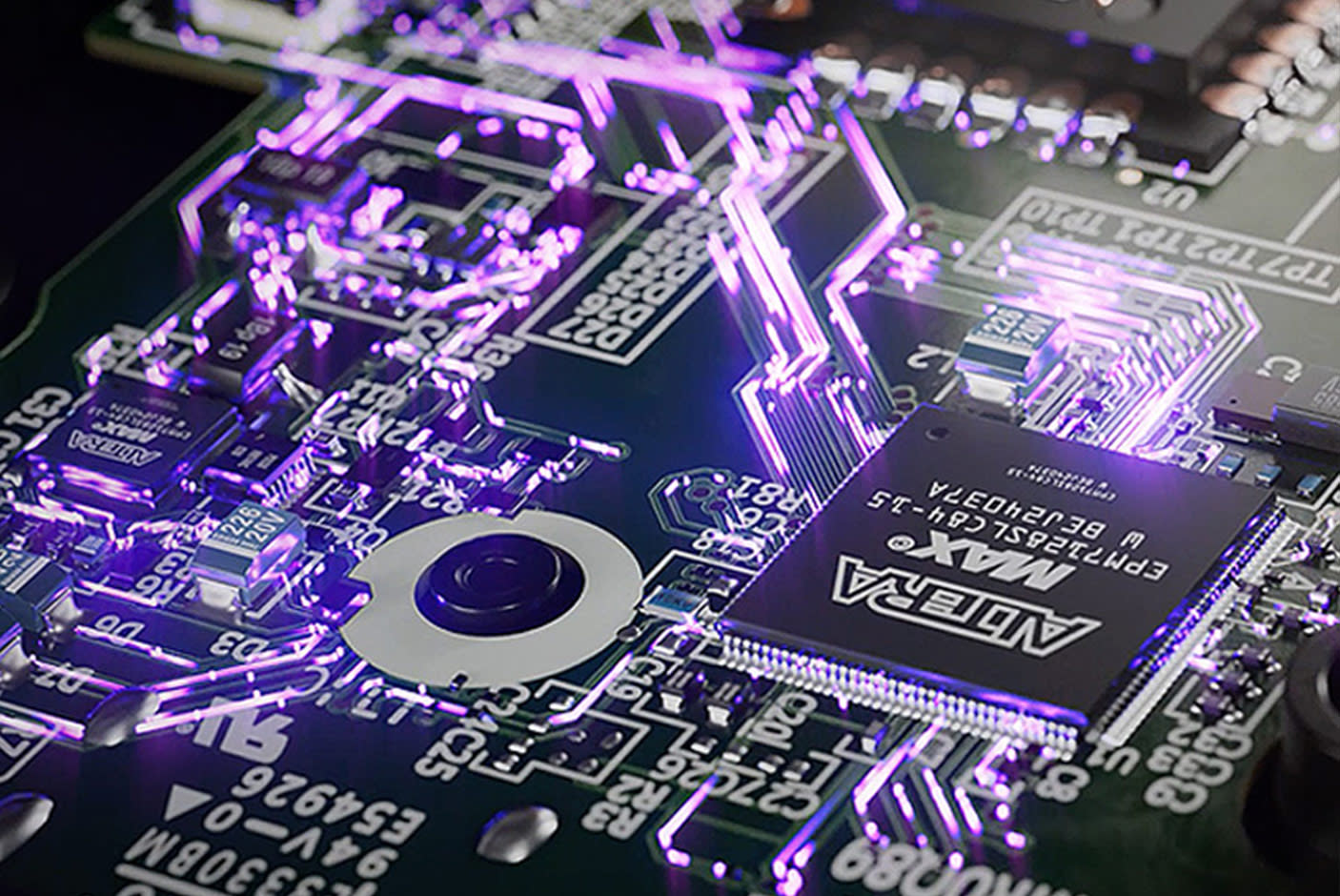 4048377-Tile-4-Logitech-G502X-plus-hero-25k