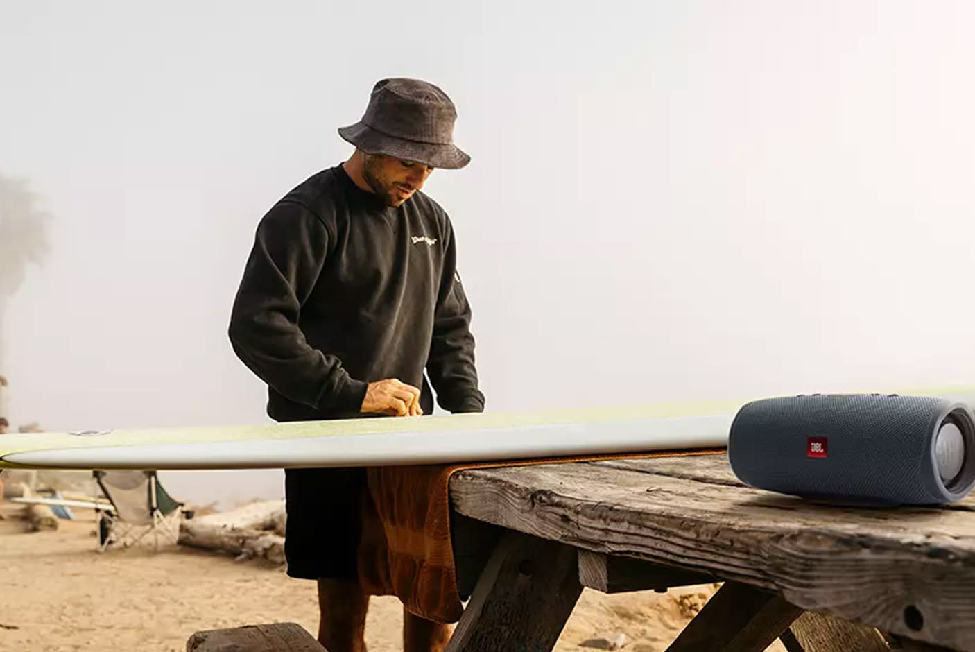 4048458-Tile-2-20H-Battery