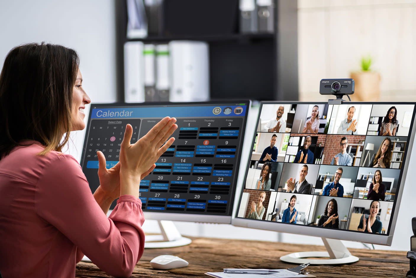 4062647-Tile-4-Communicate-Smarter