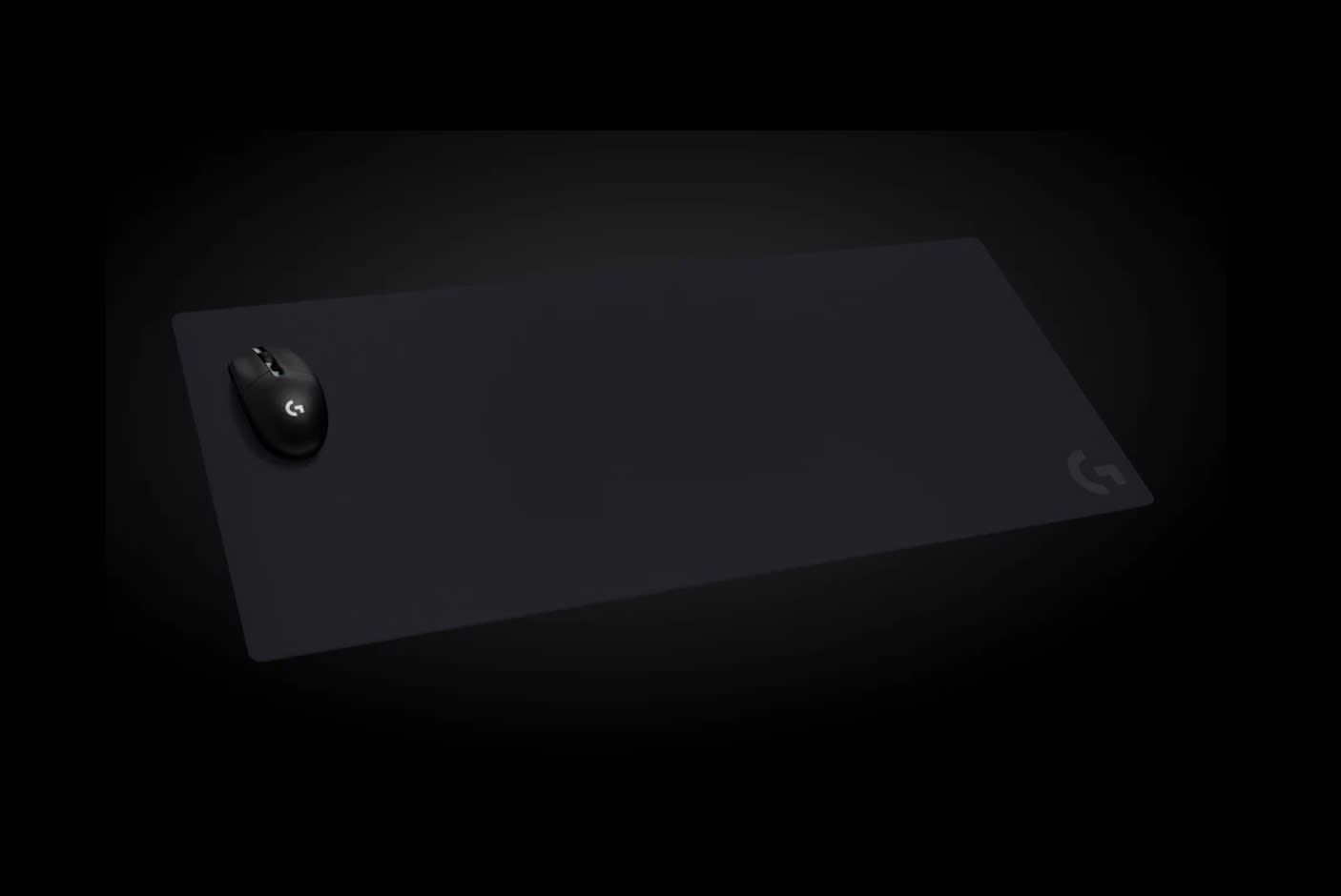 4075994-Tile-2-Logitech-G840-surface