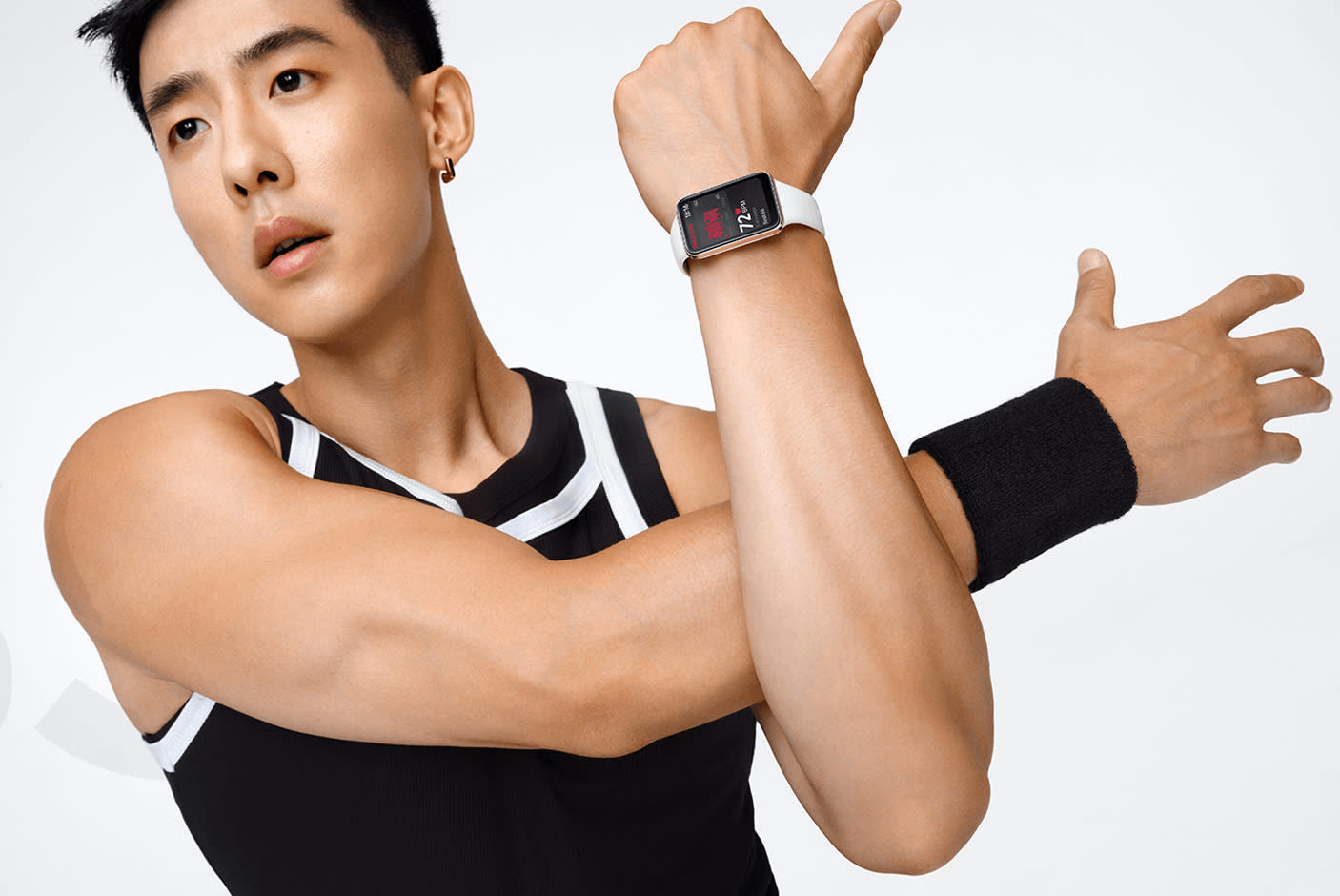 4077083-Tile-4-Xiaomi-Mi-band7-pro-athletics