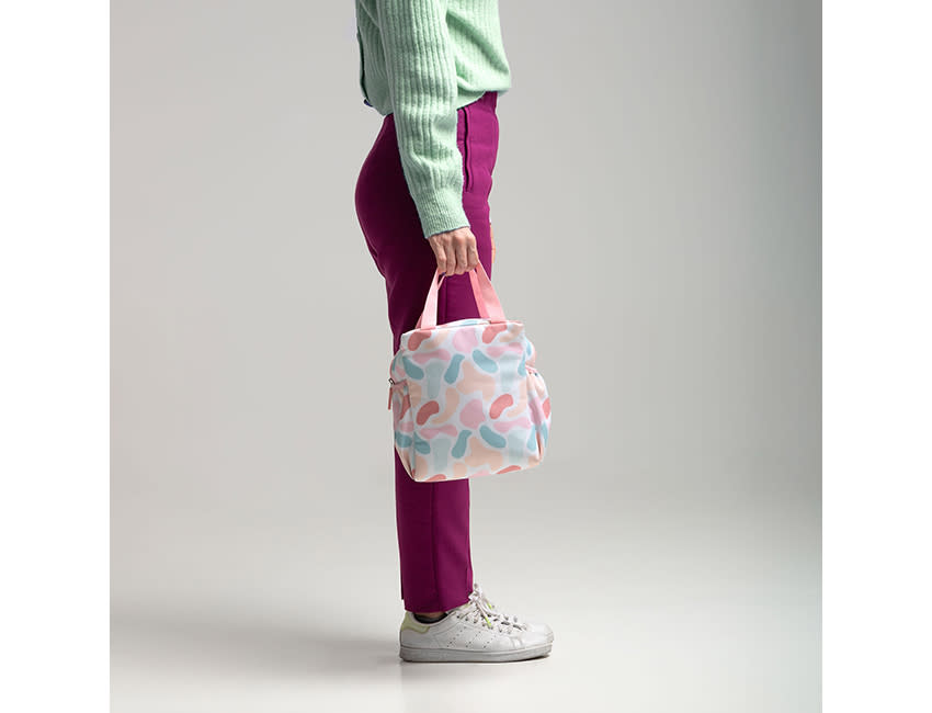 ΤΣΑΝΤΑ ΦΑΓΗΤΟΥ ABSTRACT SENTIO