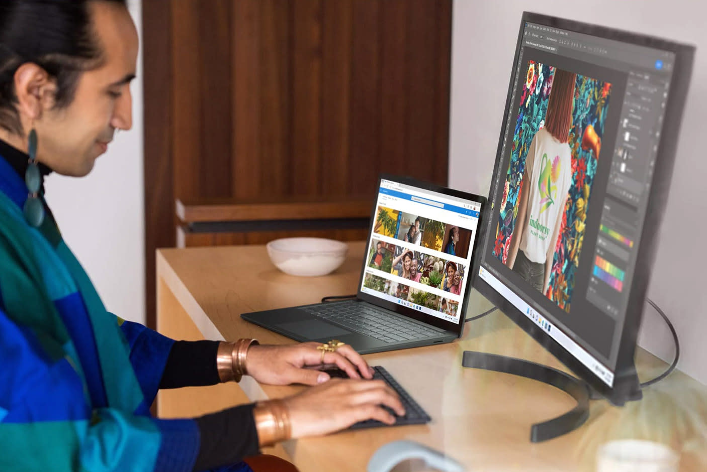 4090403-Tile-6-Digital-Connectivity