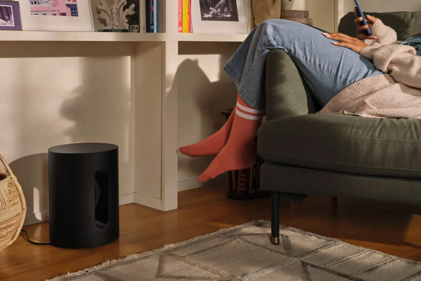 4090918-Tile-2-Compact-Design