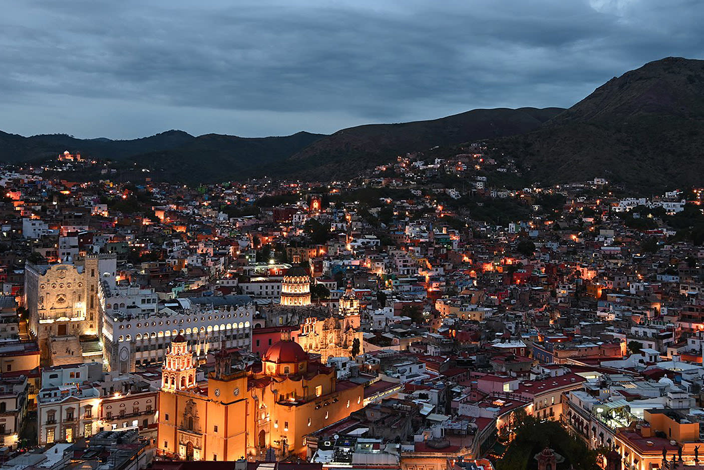 4093453-Tile-6-NIKKOR-kit