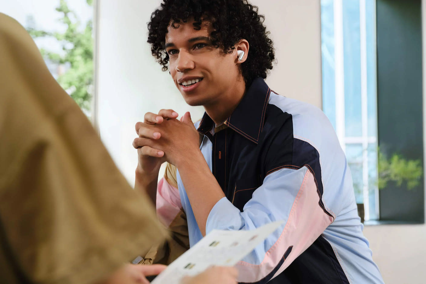 4102789-Tile-5-Dual-Transparency-Mode