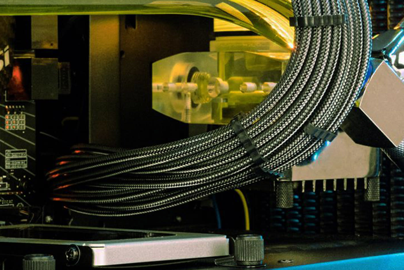 4108914-Tile-5-Tidy-Interior