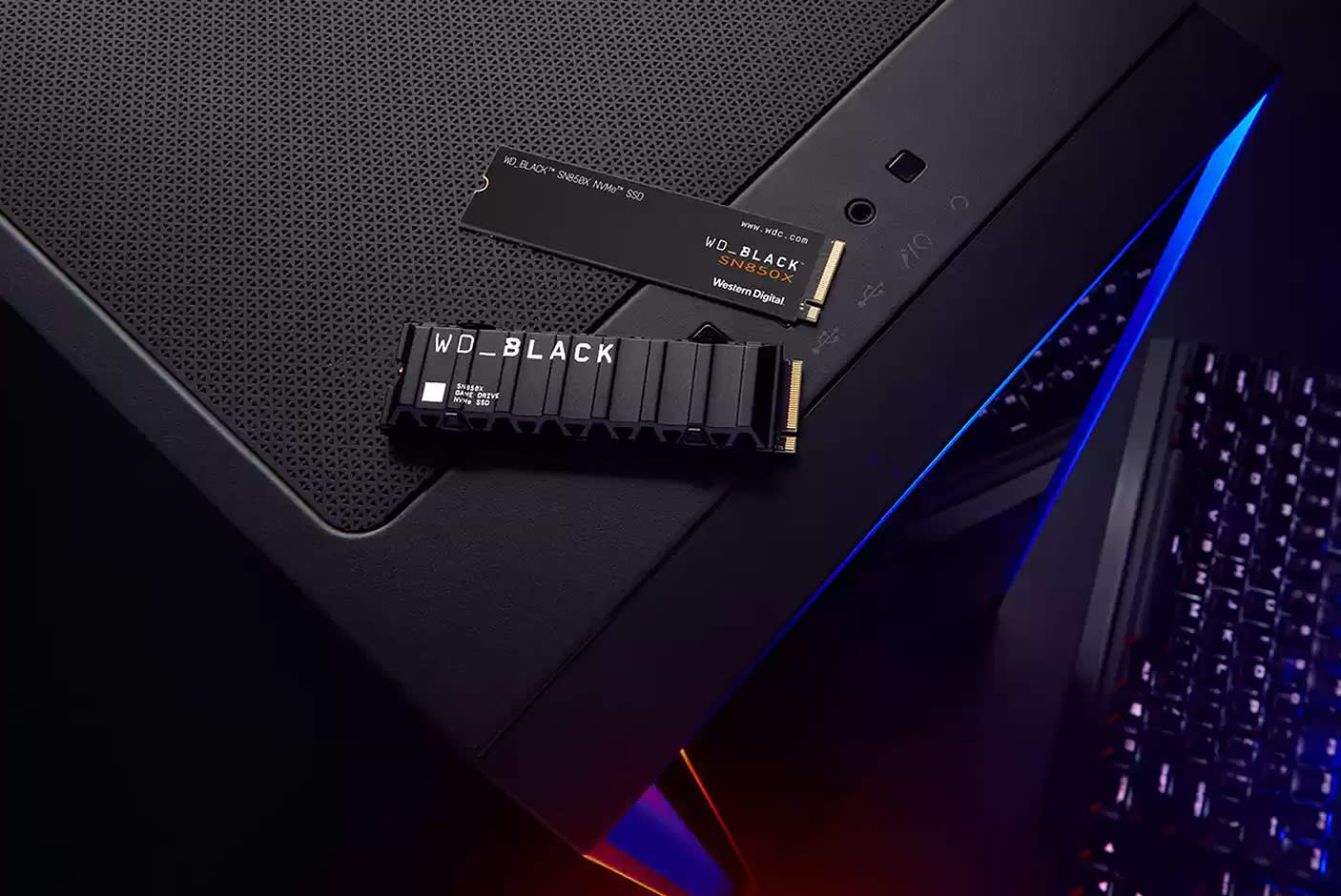 4108930-Tile-1-WD-Black-SN850X