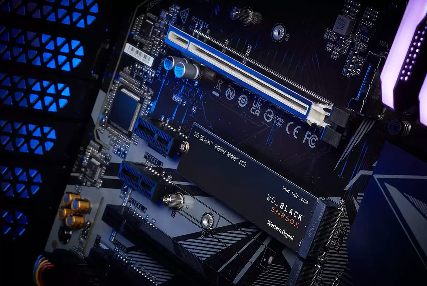 4108930-Tile-2-WD-Black-SN850X