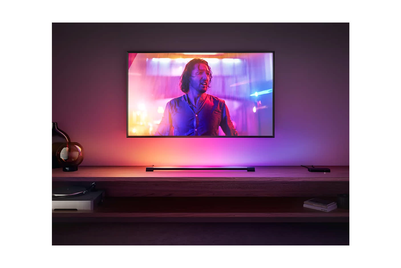 4120906-Tile-2-Hue-play-gradient-light-tube-ambience