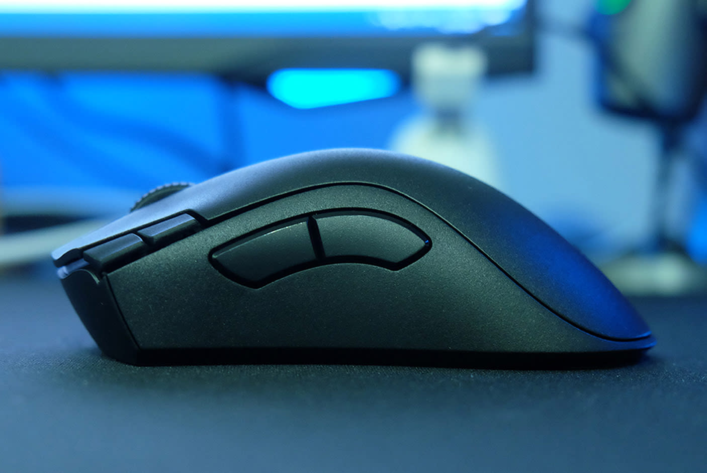 4124596-Tile-6-DeathAdder-V2X-HyperSpeed