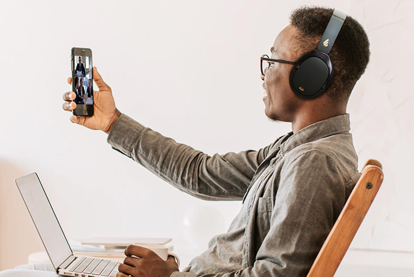 4127463-Tile-7-Dual-Device-Connection