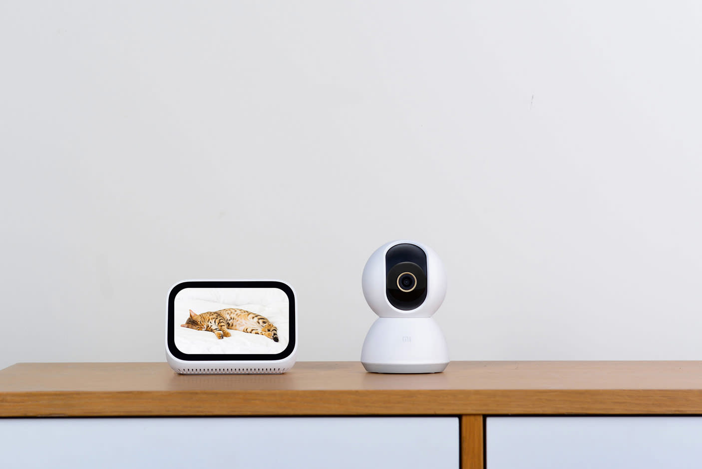3722236-Tile-3-Xiaomi-Mi-Home-Security-camera-installation